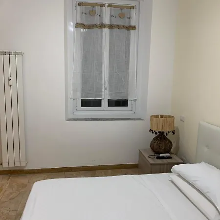 Black&white Guest house